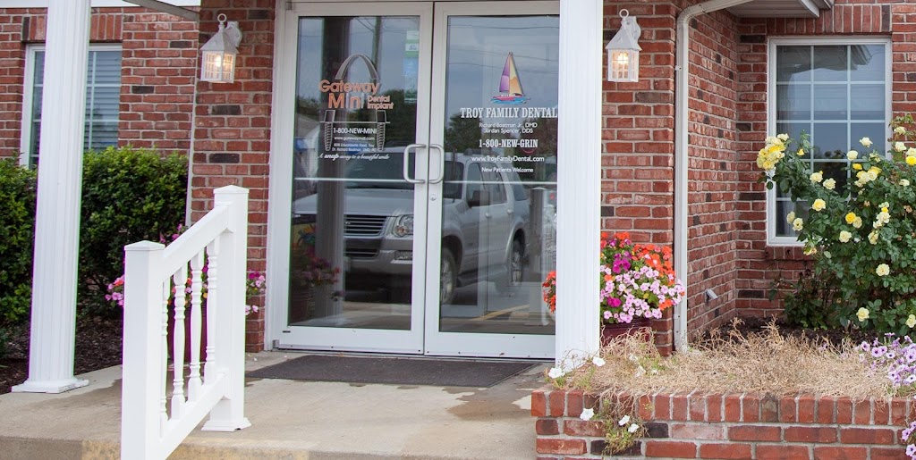 Troy Family Dental | 606 Edwardsville Rd, Troy, IL 62294, USA | Phone: (618) 667-8020