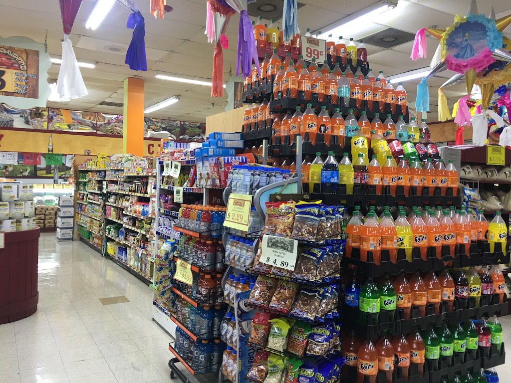 El Mercadito | 100 W Pioneer Pkwy #138, Arlington, TX 76010, USA | Phone: (817) 801-8702