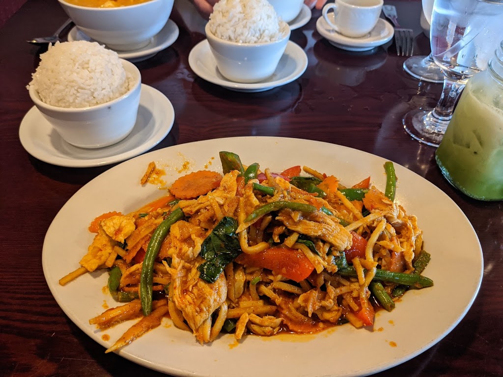 Thai Kitchen Restaurant | 11021 Allisonville Rd, Fishers, IN 46038, USA | Phone: (317) 841-8988