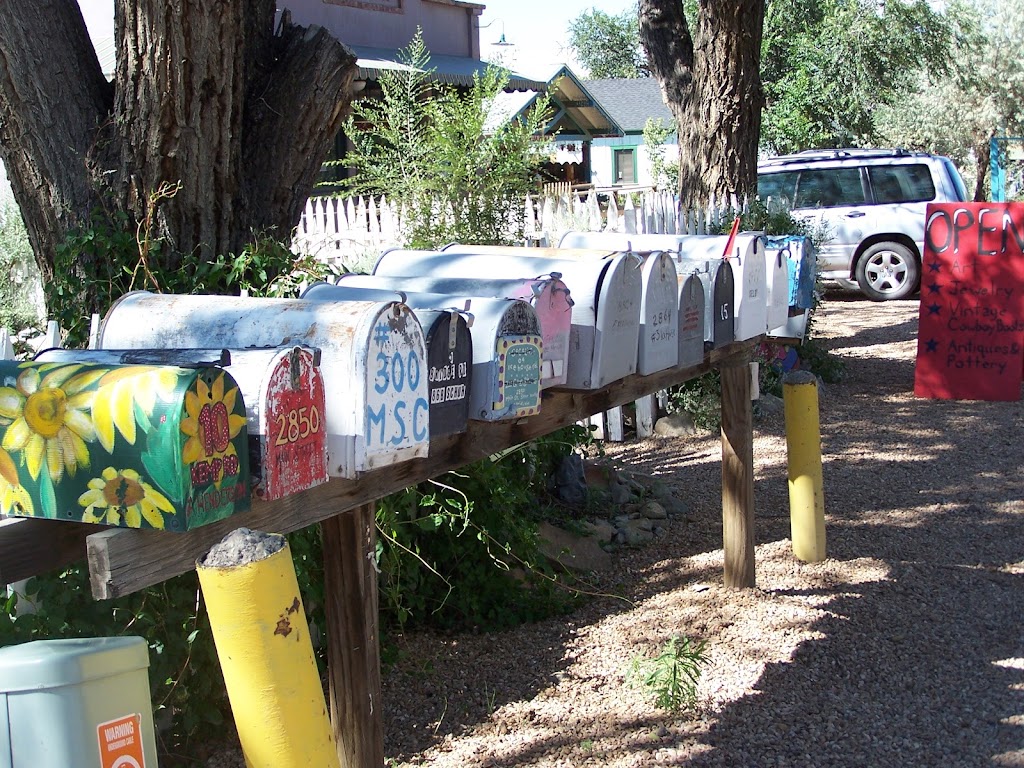 Ghost Town Trading Post/Lodging | 2864 NM-14, Madrid, NM 87010, USA | Phone: (505) 471-7605