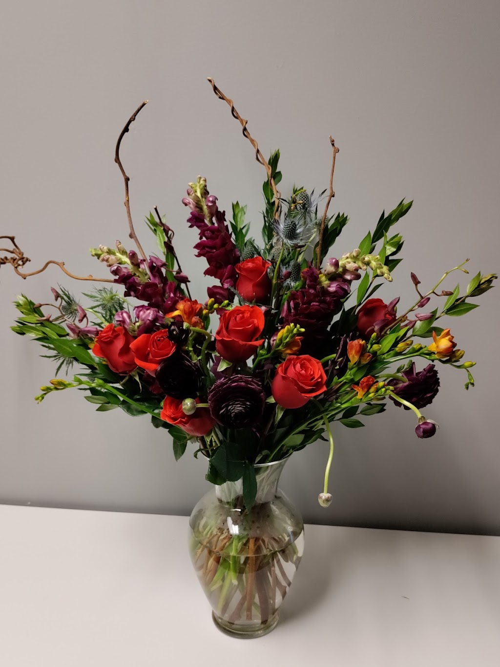 Hawk Floral Designs | 5912 S Cody St #111, Littleton, CO 80123, USA | Phone: (303) 872-8555