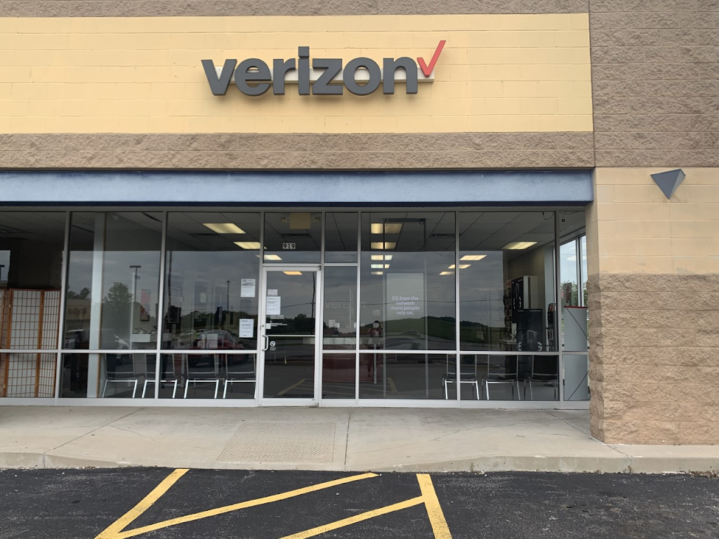 Verizon Authorized Retailer - Russell Cellular | 919 IL-3, Waterloo, IL 62298, USA | Phone: (618) 939-6333