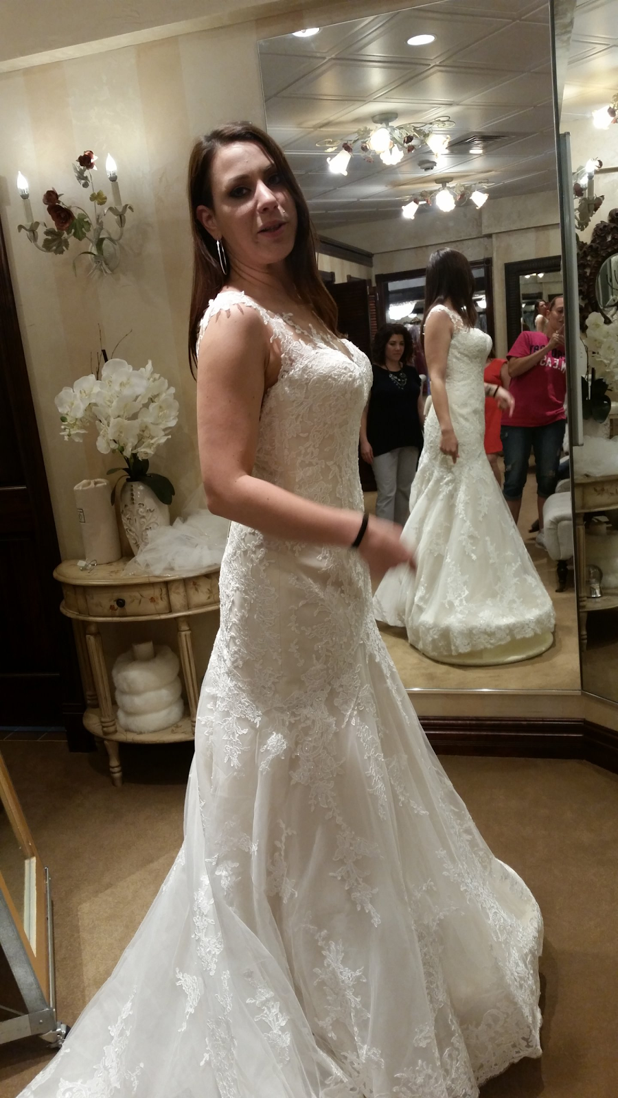 Sorelle Bridal Salon | 1855 W Chestnut St, Washington, PA 15301, USA | Phone: (724) 206-0791