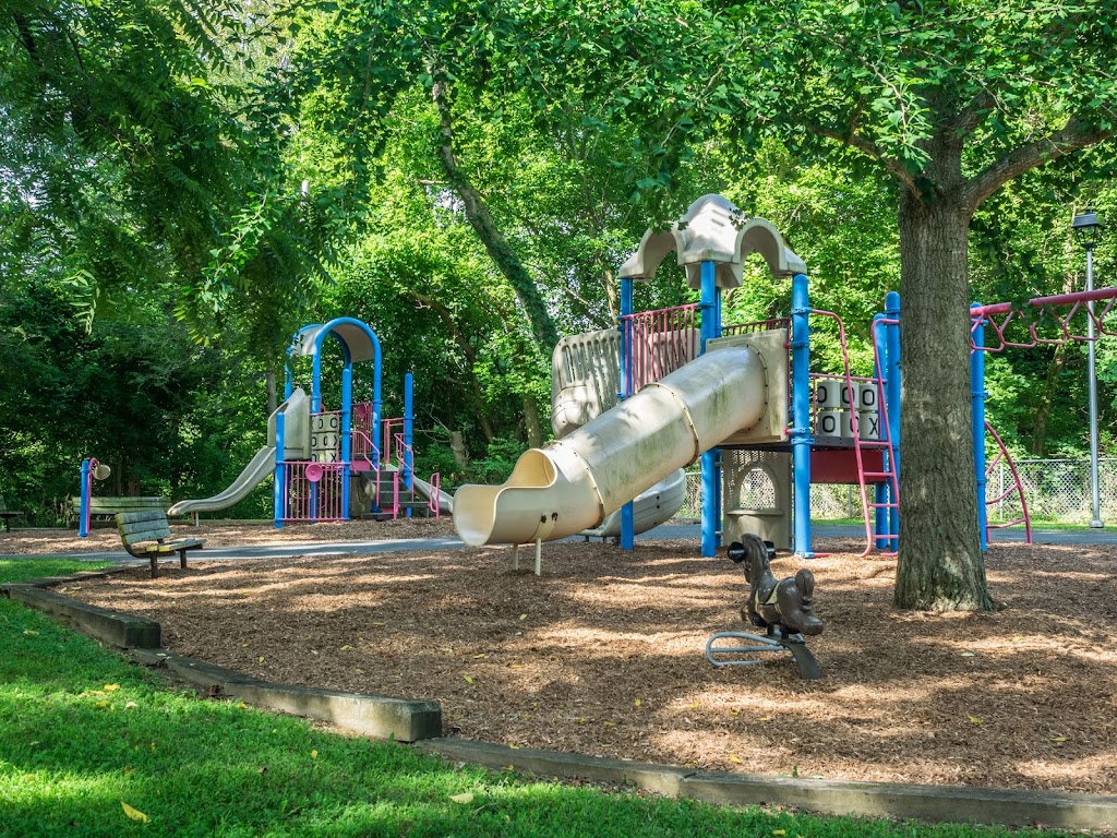 Tobytown Neighborhood Park | 12552 Pennyfield Lock Rd, Potomac, MD 20854, USA | Phone: (301) 495-2595