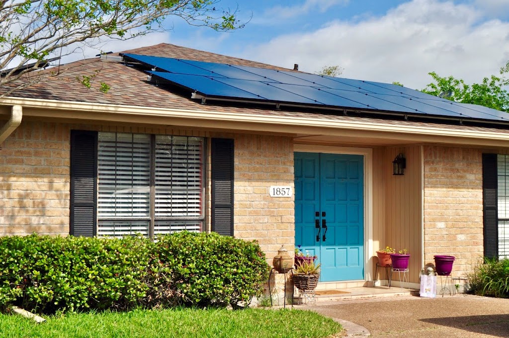 Solar Power Integrator | 582 Yorktown Blvd Suite B, Corpus Christi, TX 78418, USA | Phone: (361) 360-1800