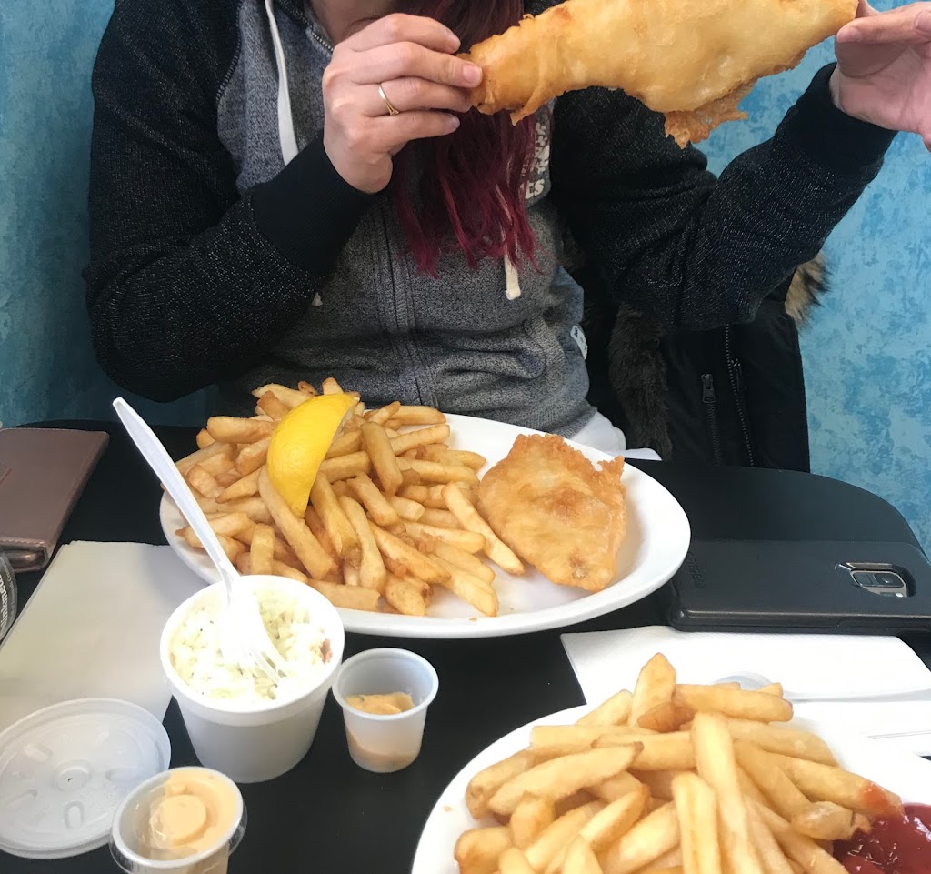 Beamsville Fish & Chips | 235 Pelham Rd, St. Catharines, ON L2S 1W9, Canada | Phone: (289) 362-0444