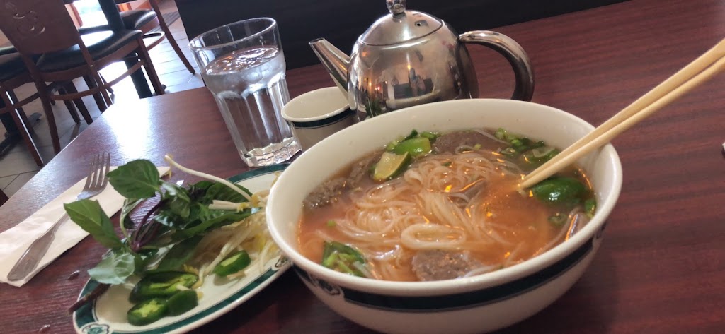 Pho 81 | 275 Pavilions Pl F, Brighton, CO 80601 | Phone: (303) 835-2479