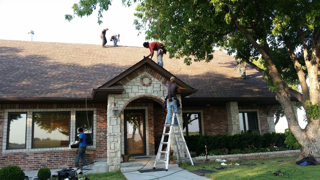 Clarks Roofing and Construction | 304 N 143rd St E Suite A, Wichita, KS 67230, USA | Phone: (316) 854-1260