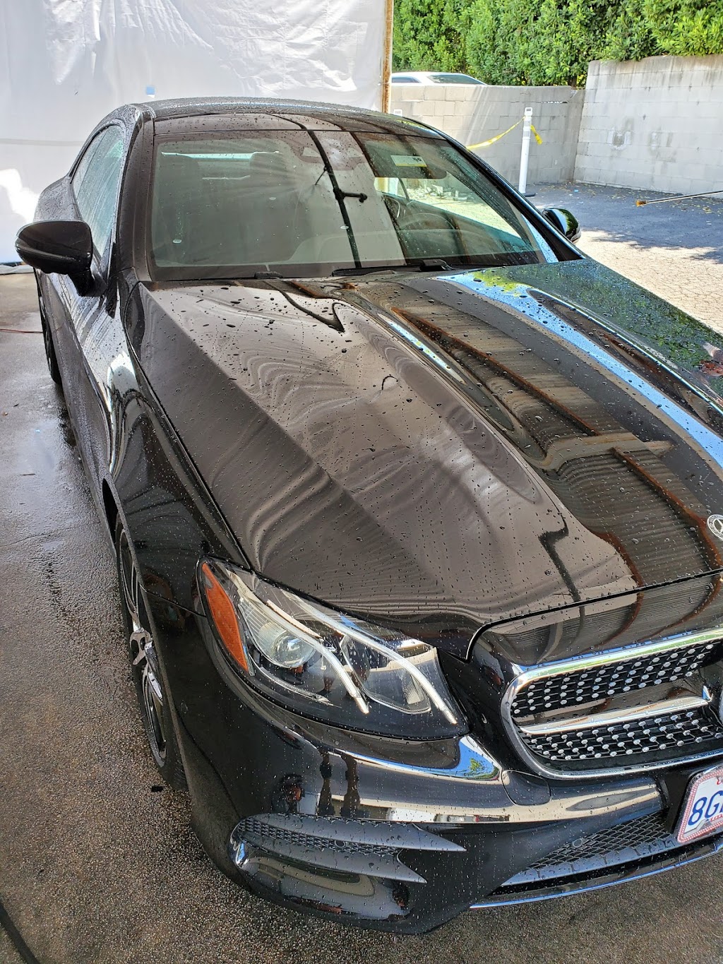 R&H Car Wash Detailing 15760 Ventura Blvd, Encino, CA 91436, USA