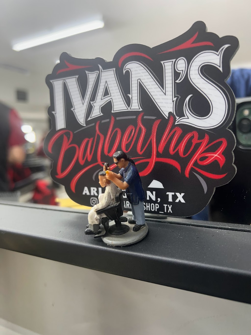 Ivan’s Barbershop | 916 W Division St Suite B, Arlington, TX 76012, USA | Phone: (817) 987-2555