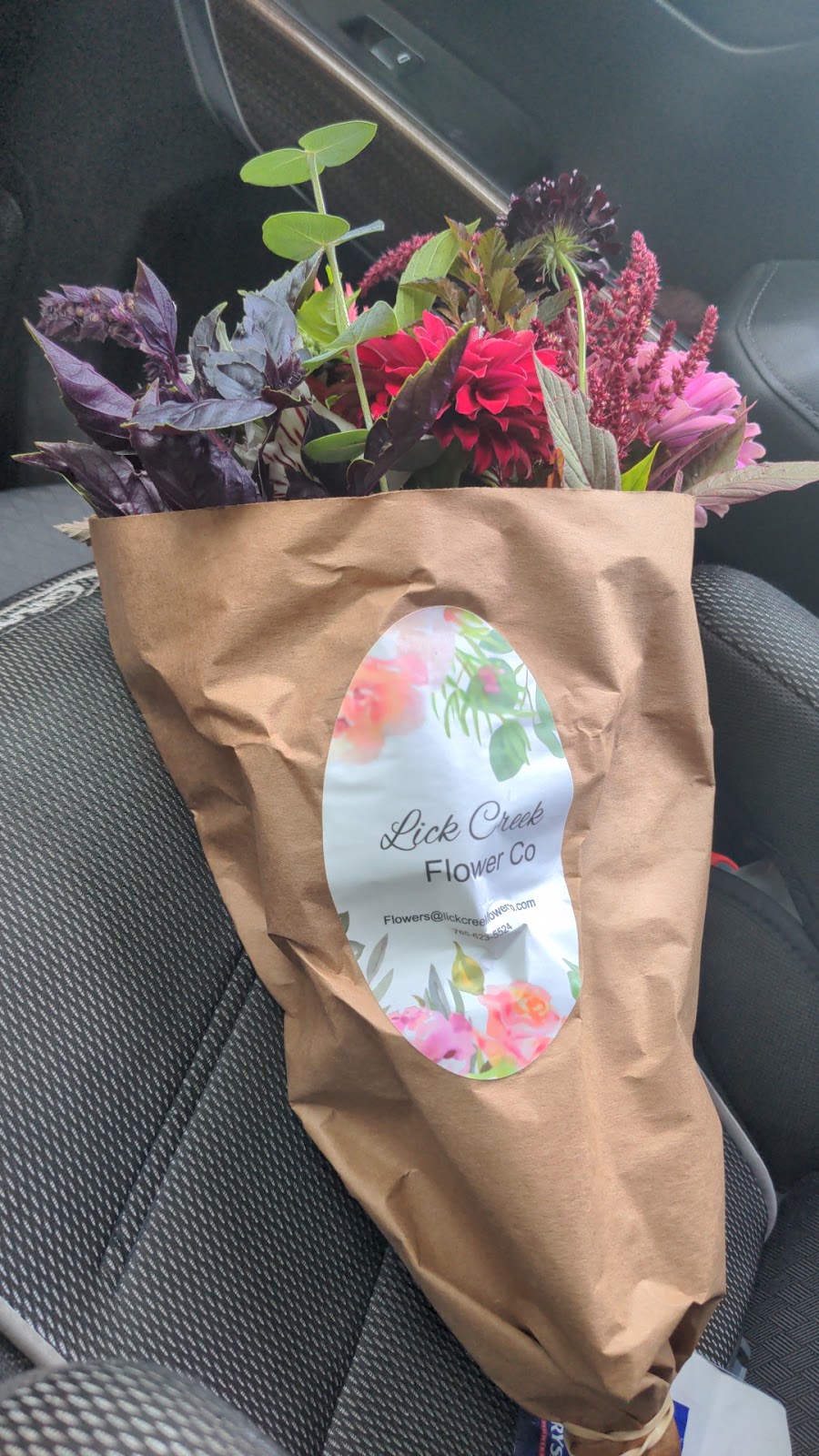 Lick Creek Flower Company | 2757 W 1000 S, Pendleton, IN 46064, USA | Phone: (765) 623-5524