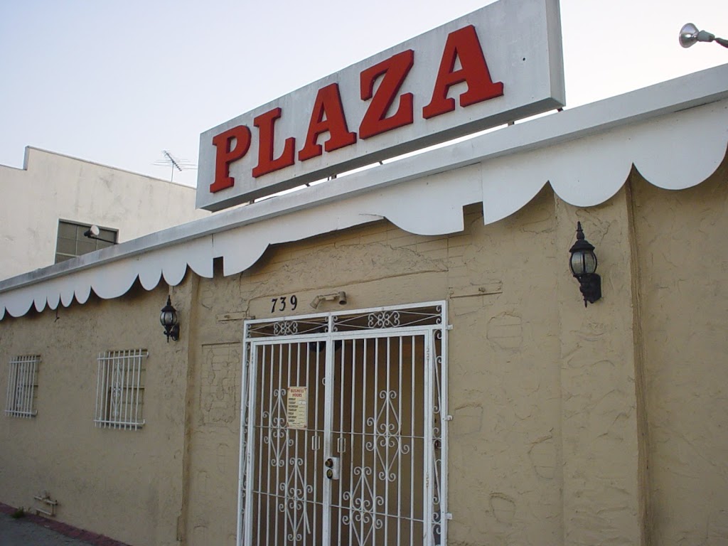 Plaza | 739 N La Brea Ave, Los Angeles, CA 90038, USA | Phone: (323) 939-0703