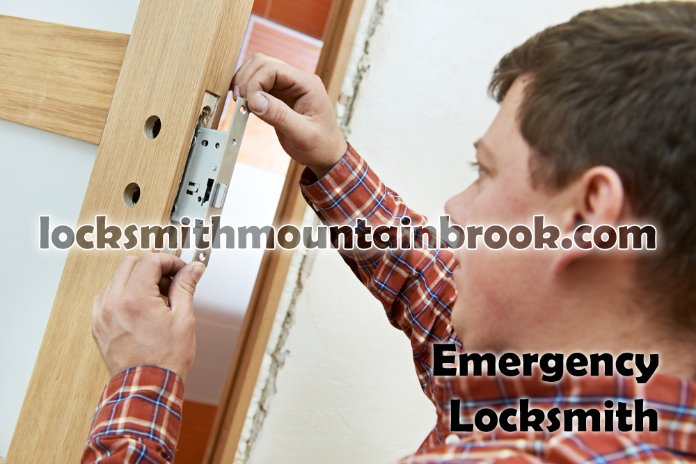 Locksmith Mountain Brook | 2707 Culver Rd , Mountain Brook, AL 35223 | Phone: (205) 409-7597