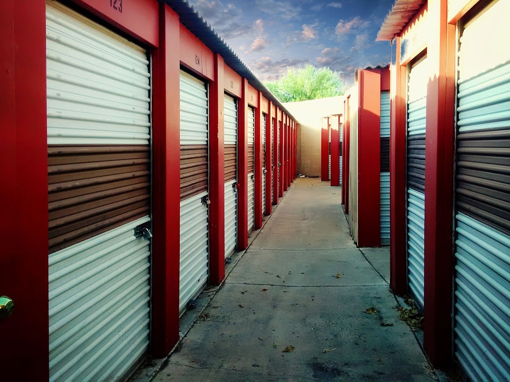 U-Stor Self Storage - Sky Harbor | 3501 E Van Buren St, Phoenix, AZ 85008 | Phone: (602) 935-7368