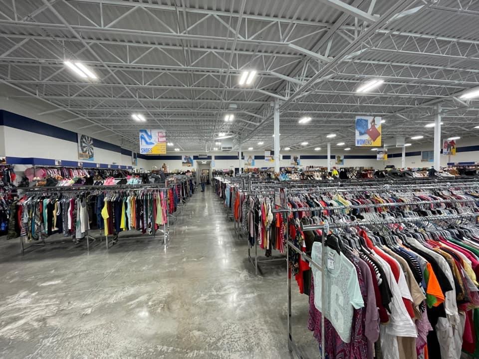 Goodwill Store - Basswood | 3200 Basswood Blvd, Fort Worth, TX 76137, USA | Phone: (817) 918-4131