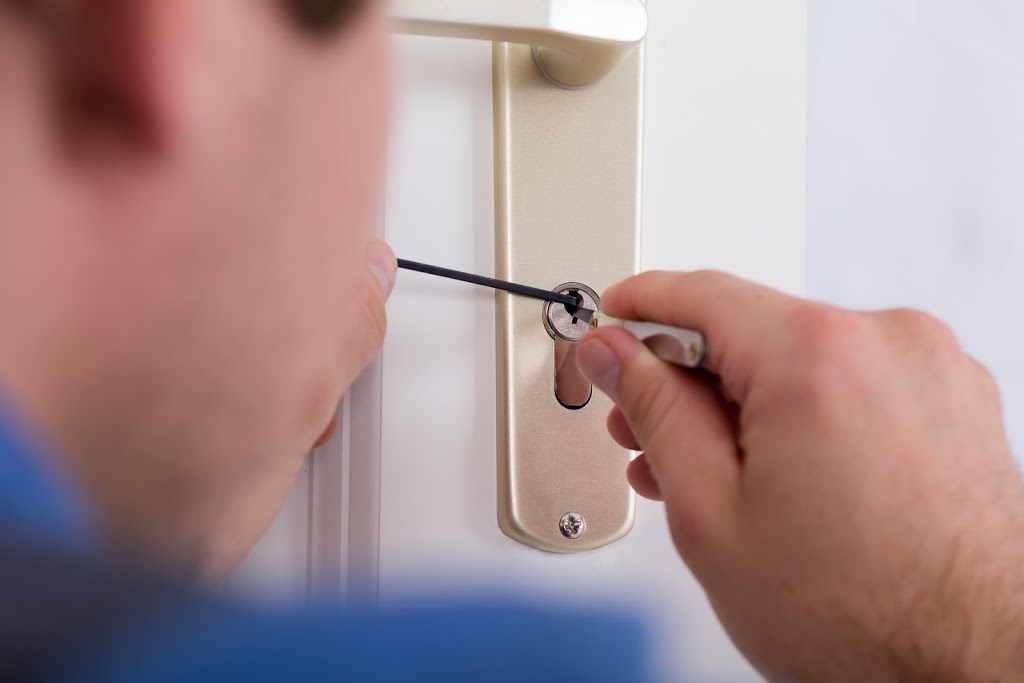 Multi-Tech Locksmith | 2648 International Blvd Suite 60B, Oakland, CA 94601, USA | Phone: (510) 995-0115