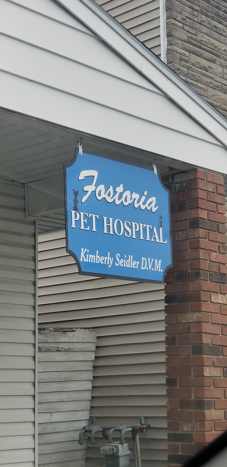 Fostoria Pet Hospital | 740 Sandusky St, Fostoria, OH 44830, USA | Phone: (419) 435-4666
