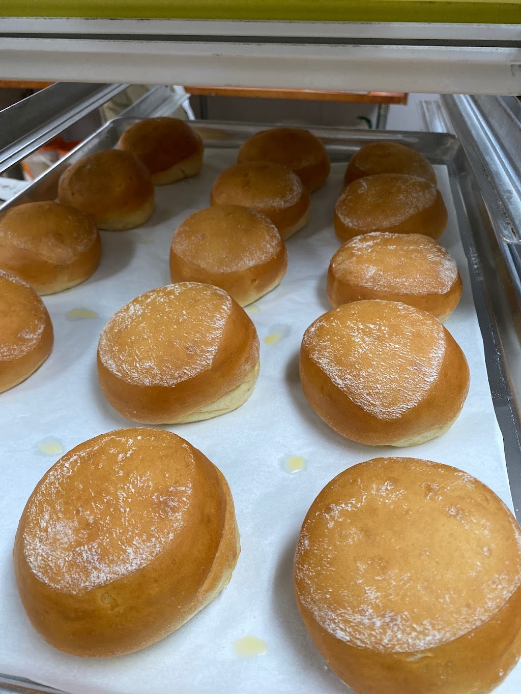 Atlanta Donuts | 394 Cleveland Ave SW, Atlanta, GA 30315, USA | Phone: (404) 963-5242