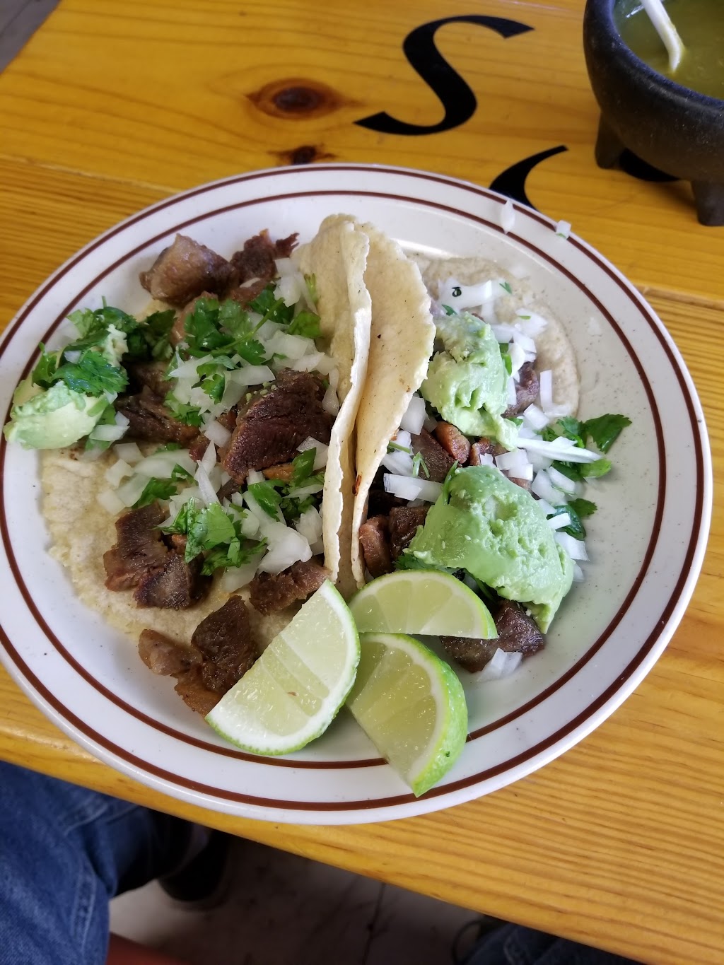 Martines Tacos & Burgers | 4951 FM1283, Lakehills, TX 78063, USA | Phone: (210) 371-0329