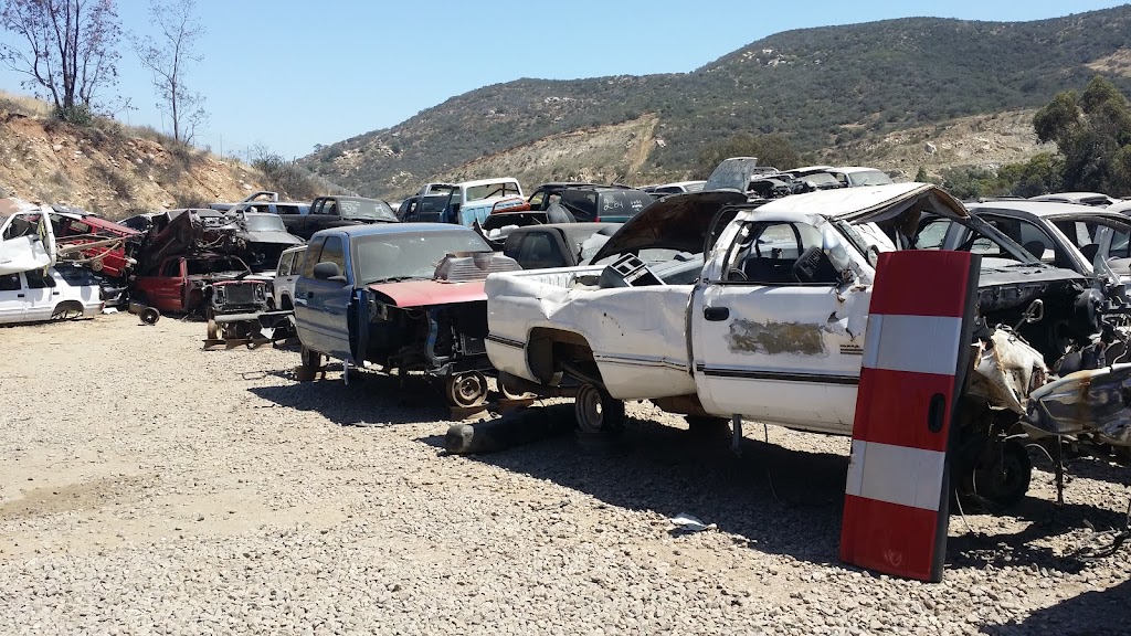 Highway 67 Truck Dismantlers | 12650 CA-67, Lakeside, CA 92040 | Phone: (619) 390-1618