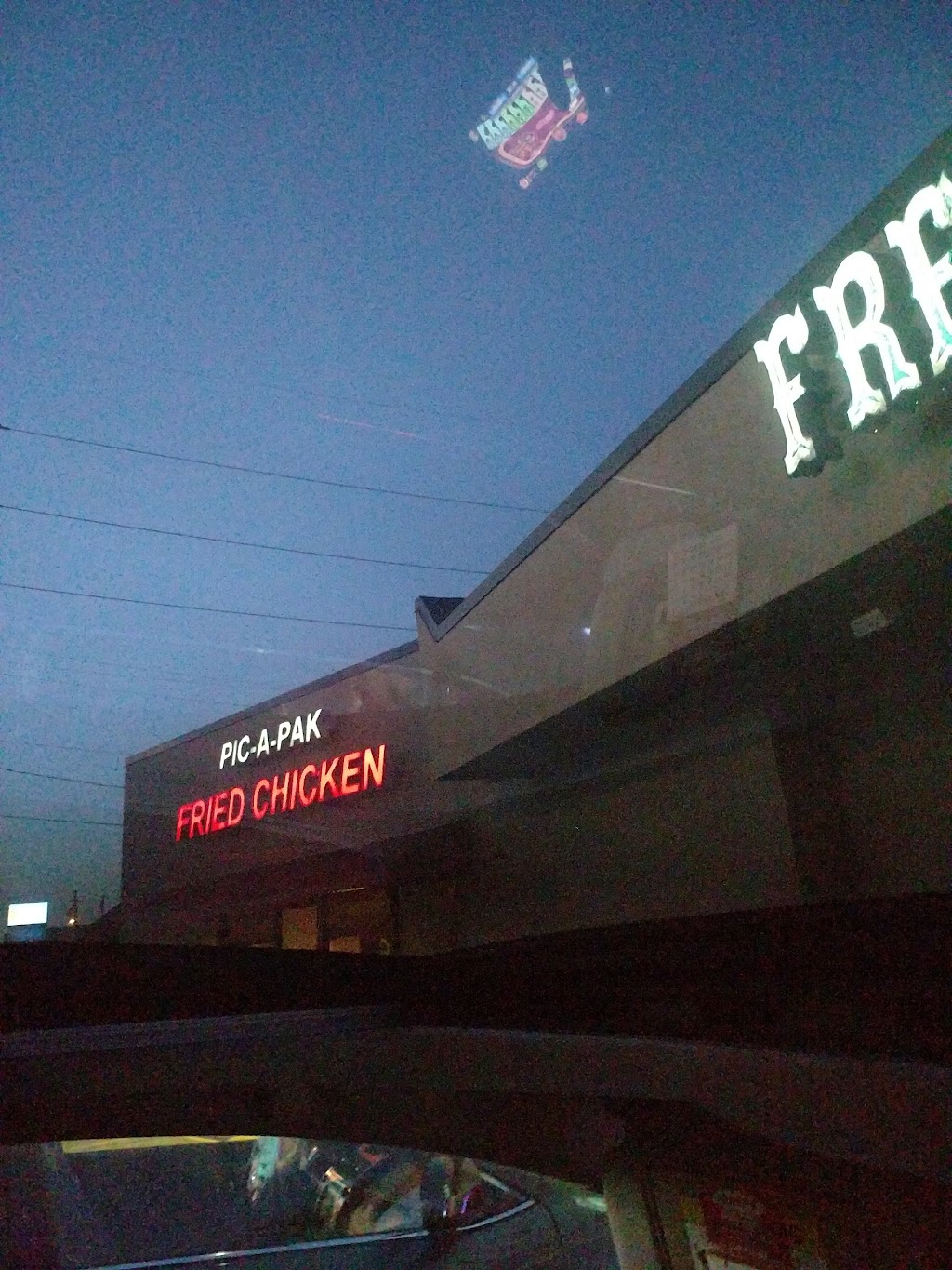 Pic-A-Pak Fried Chicken | 310 S Alexander Ave, Port Allen, LA 70767, USA | Phone: (225) 383-2289