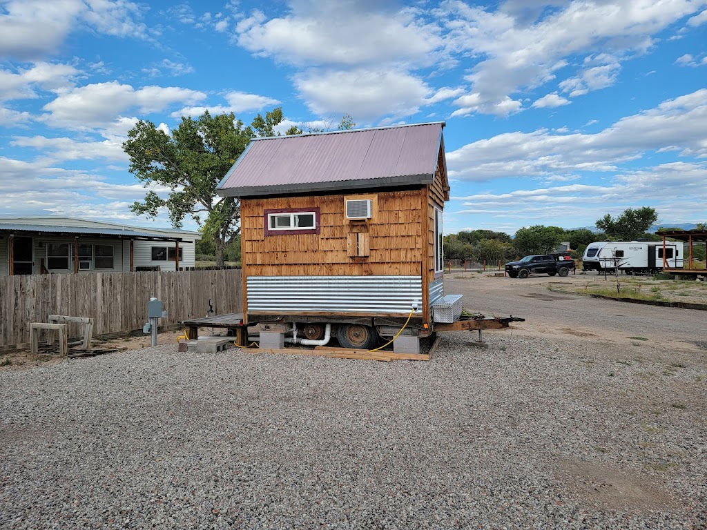 River Edge Tiny Home Village | 264 Vista del Rio St, Rio Communities, NM 87002, USA | Phone: (505) 859-5554