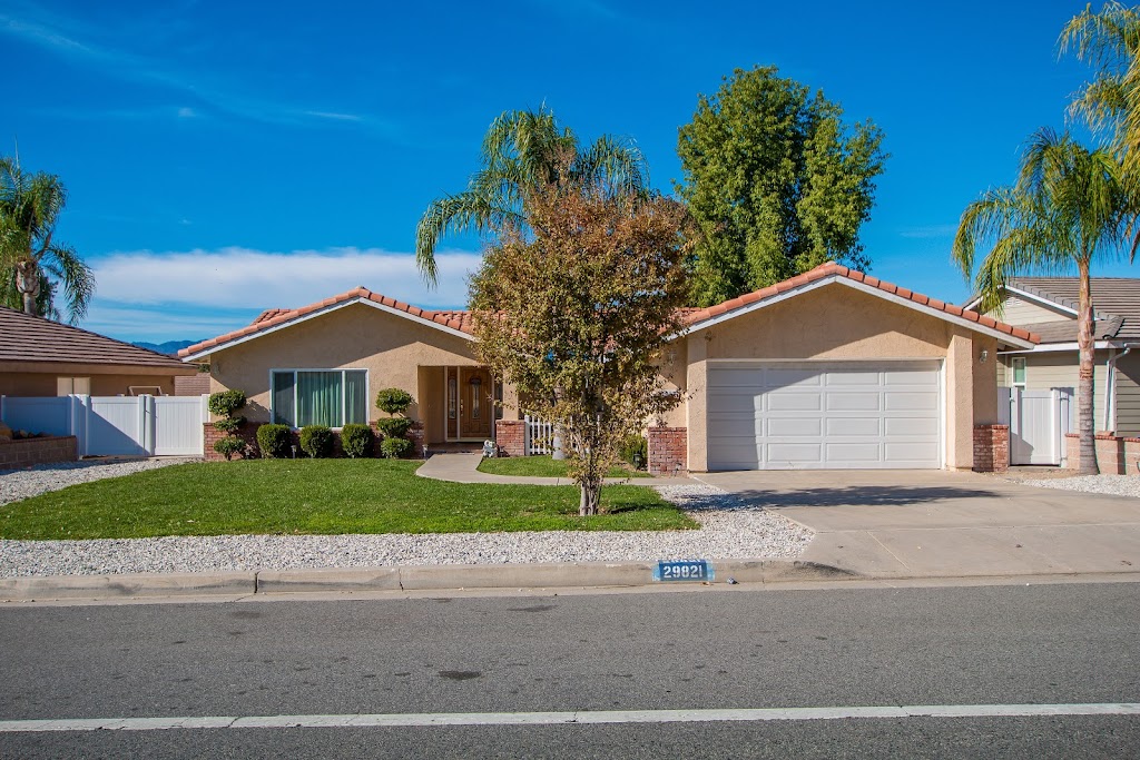 Sarah Crane - Realtor | 3292 E Florida Ave, Hemet, CA 92544, USA | Phone: (951) 522-5151