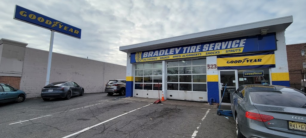 Bradley Tire Service | 523 Washington Ave, Belleville, NJ 07109, USA | Phone: (973) 759-1000