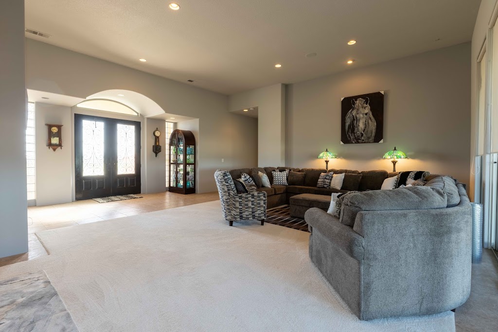 The West Experience Real Estate Group PMZ 1600 N Carpenter Rd A1