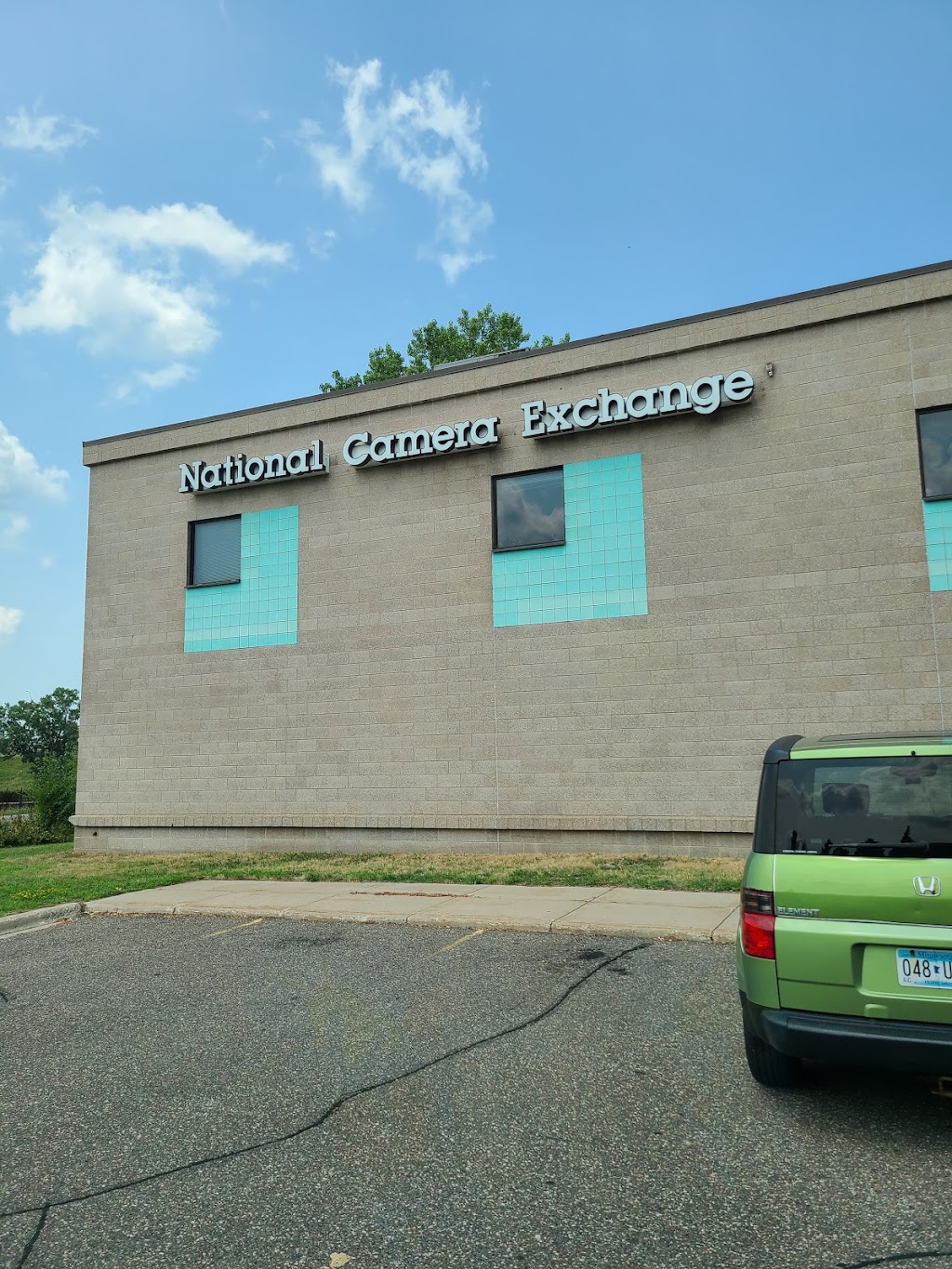 National Camera Exchange | 9300 Hwy 55, Golden Valley, MN 55427, USA | Phone: (763) 546-6831