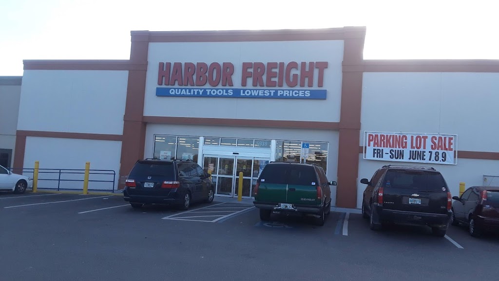 Harbor Freight Tools | 5939 Gall Blvd, Zephyrhills, FL 33542, USA | Phone: (813) 670-6900