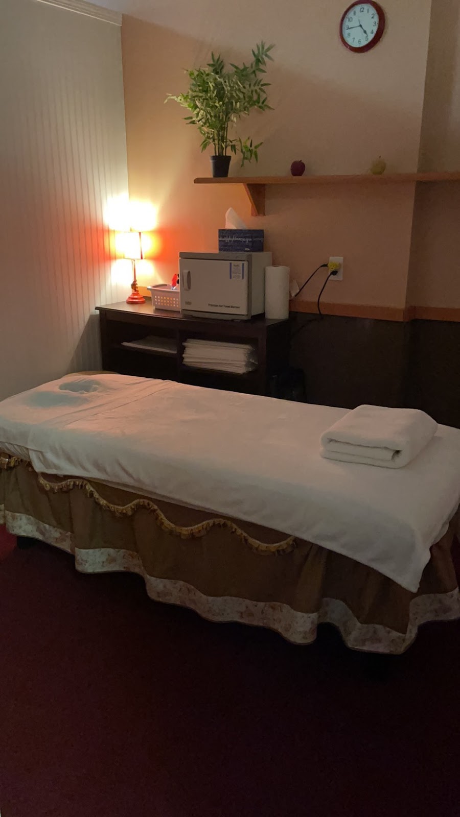 Health Spa | 74 Main St #11, Medway, MA 02053, USA | Phone: (774) 666-0508