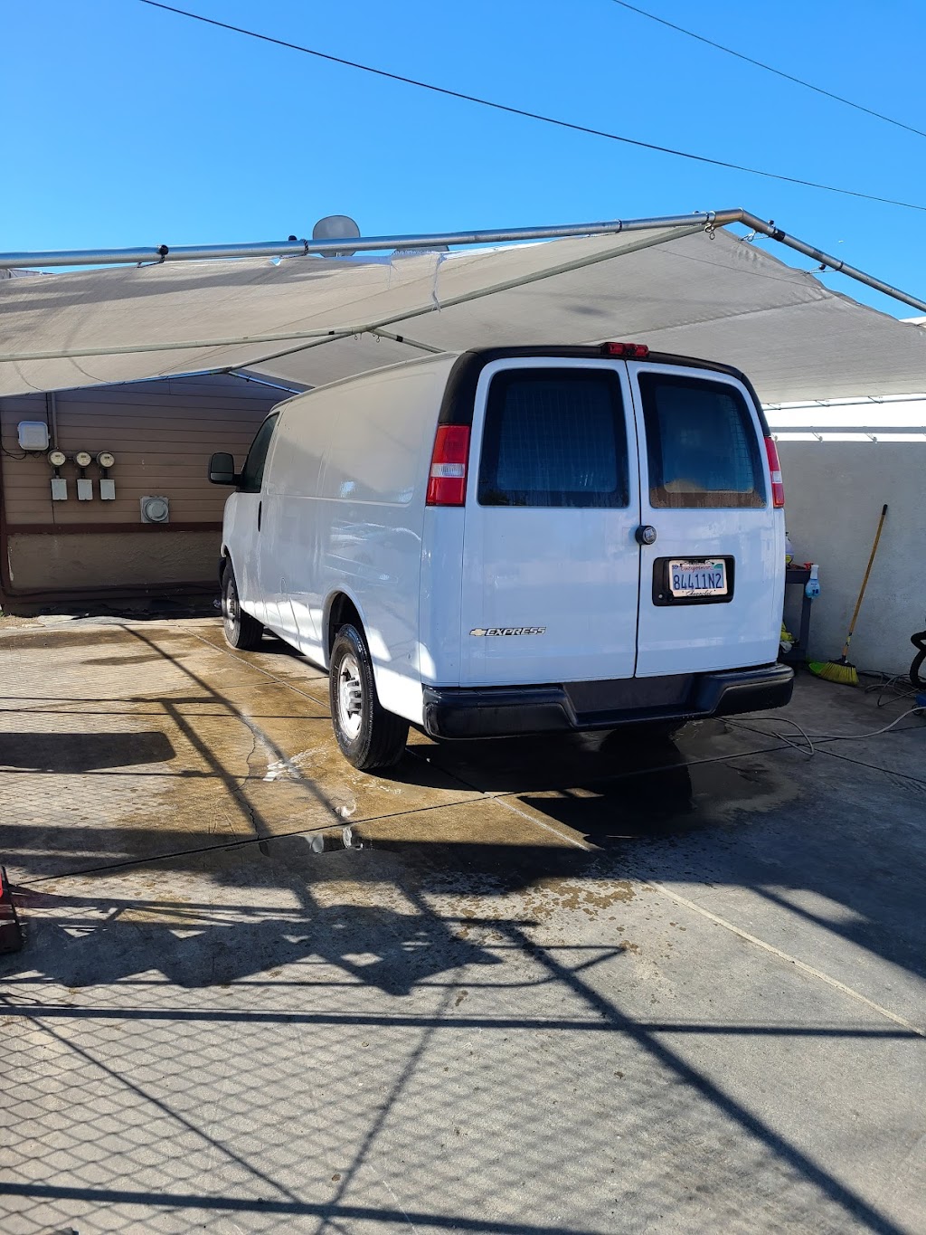 Sofía carwash | 24546 Mission Blvd, Hayward, CA 94544 | Phone: (510) 485-4671