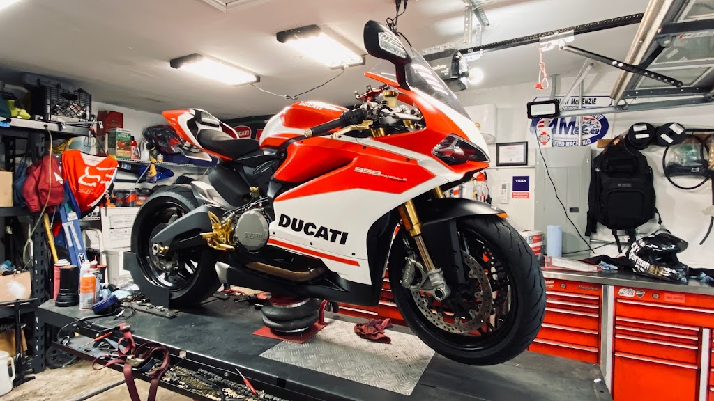 Mobile Ducati Service | 2399 Meadow Rd, Conroe, TX 77384, USA | Phone: (281) 433-6500