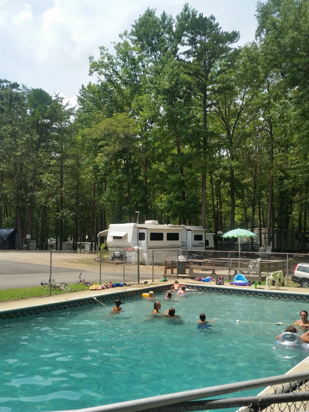 Amelia Family Campground | 9720 Military Rd, Amelia Court House, VA 23002, USA | Phone: (804) 561-3011