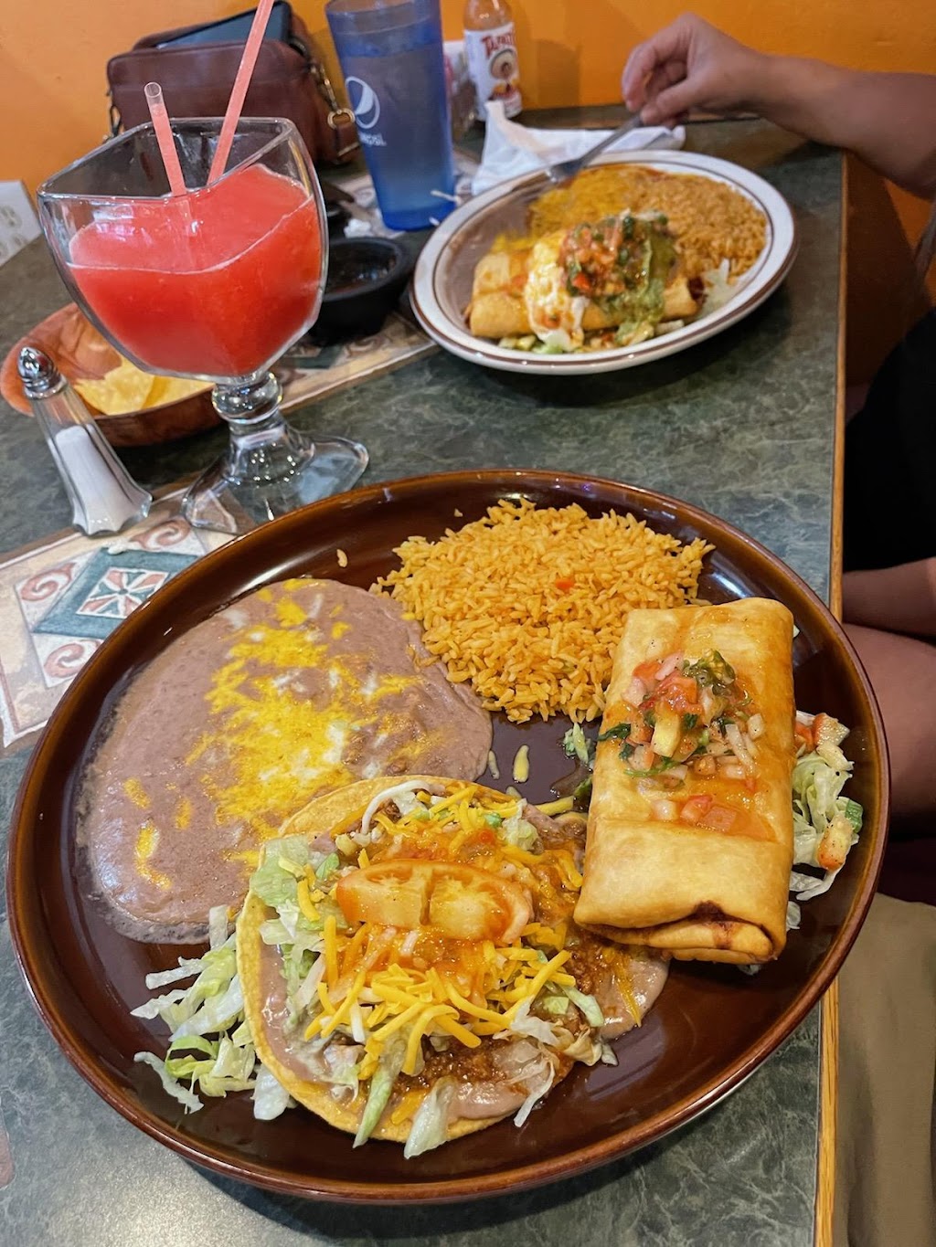 El Alazan Mexican Restaurant ll | 401 E Main St, Florence, CO 81226, USA | Phone: (719) 784-7572