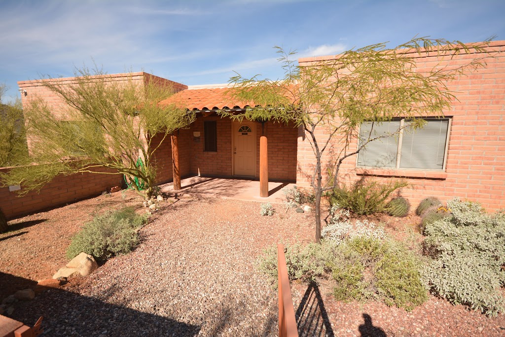 Rocking M Ranch | 6265 Happy Trail, Tucson, AZ 85743, USA | Phone: (520) 744-2457