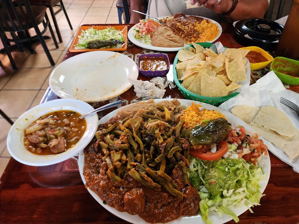 El Mexicano Grill and Cantina #2 | 1620 N Hwy 77 #800, Waxahachie, TX 75165, USA | Phone: (214) 980-1161