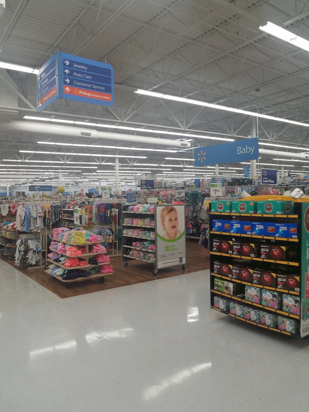 Walmart Supercenter | 1618 W McClain Ave, Scottsburg, IN 47170, USA | Phone: (812) 752-7122