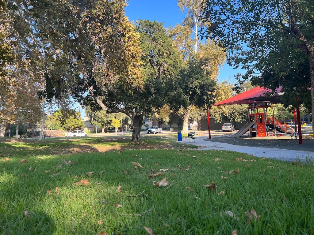 Burbank City Park & Recreation | 1301 W Olive Ave, Burbank, CA 91506, USA | Phone: (818) 238-5362