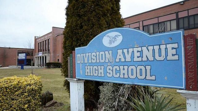 Division Avenue High School | 120 Division Ave, Levittown, NY 11756, USA | Phone: (516) 434-7150