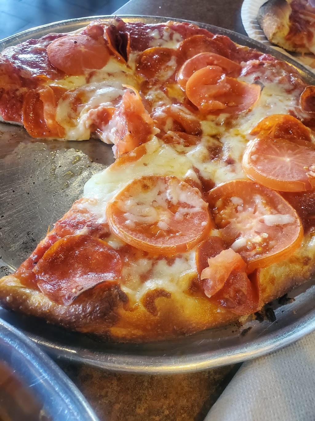 Village Pizza | 5256 S Mission Rd, Bonsall, CA 92003, USA | Phone: (760) 414-9899