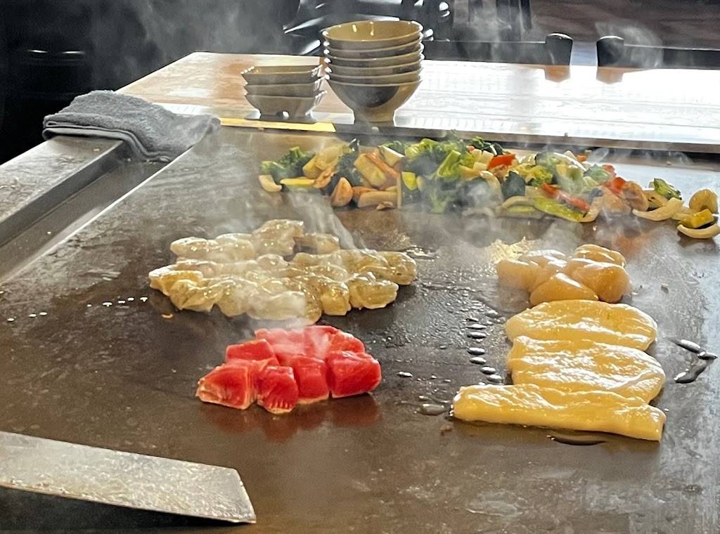 Ichiban Teppanyaki & Sushi | 1242 W Lathrop Rd, Manteca, CA 95336, USA | Phone: (209) 239-7527