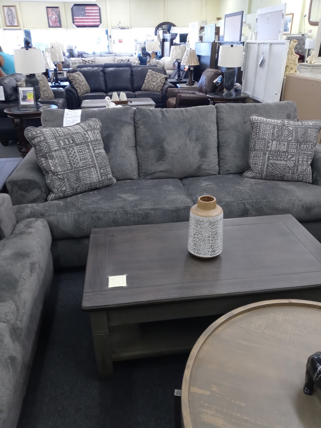 Bonanza Furniture | 4478 E Belmont Ave, Fresno, CA 93702, USA | Phone: (559) 255-3537