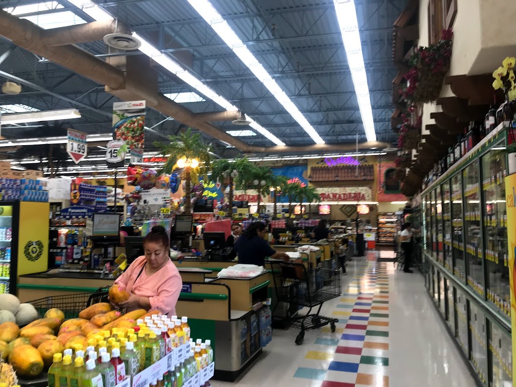 Vallarta Supermarkets | 16040 Sherman Way, Van Nuys, CA 91406, USA | Phone: (818) 290-5131