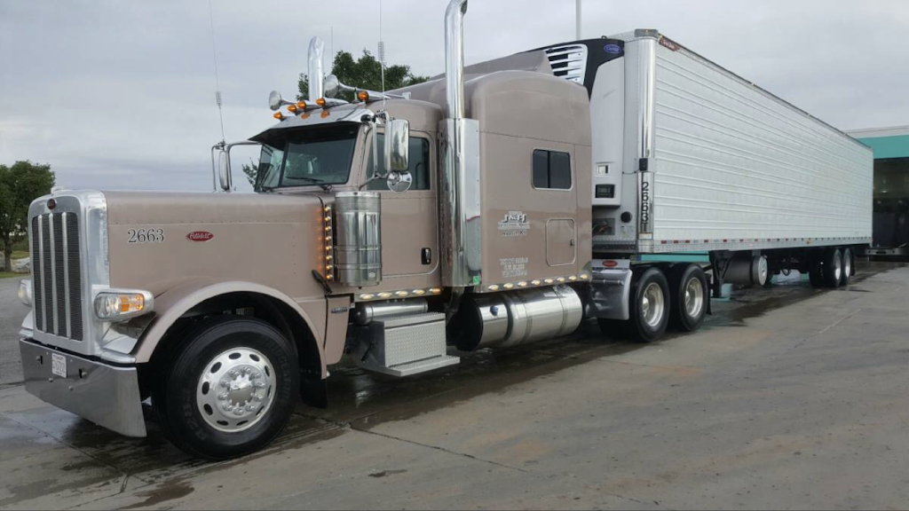 J & H Trucking Inc | 1534 N Main St, Andover, KS 67002, USA | Phone: (316) 733-8200