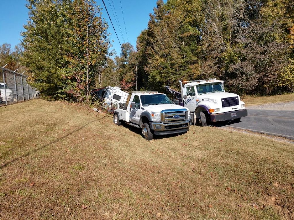 Morris Towing | 604 Hub Morris Rd, Asheboro, NC 27203, USA | Phone: (336) 736-0658