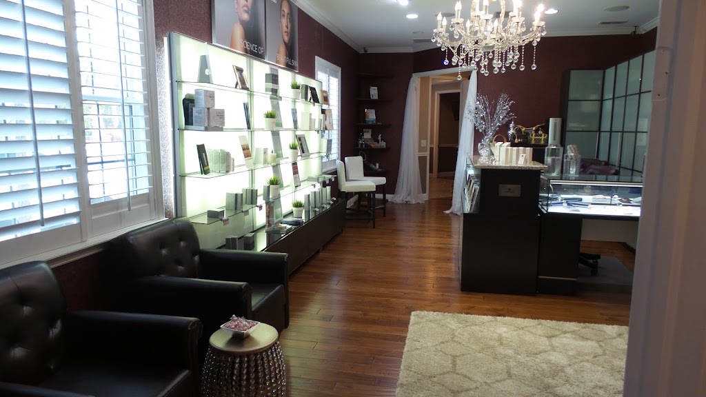 MD Aesthetics & Wellness Institute | 13131 W Linebaugh Ave #102, Tampa, FL 33626, USA | Phone: (813) 855-5600