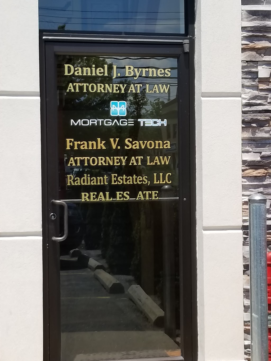 Daniel J. Byrnes Attorney | 4459 Amboy Rd #1, Staten Island, NY 10312, USA | Phone: (718) 967-5000