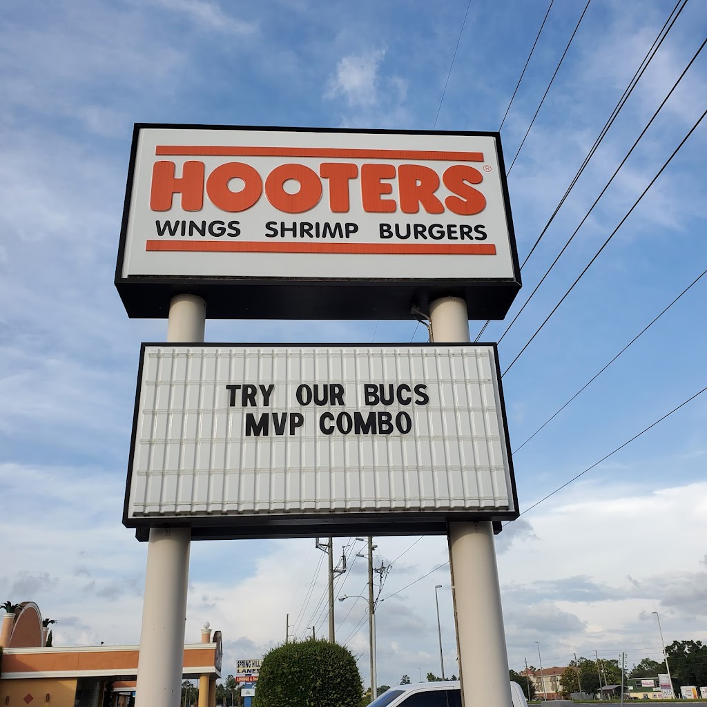 Hooters | 3437 Commercial Way, Spring Hill, FL 34606, USA | Phone: (352) 666-9225